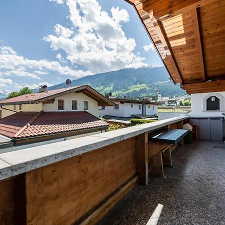 Haus Rudi 아파트